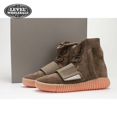 YEEZY Boost 750 chocolate SIZE: 40-50