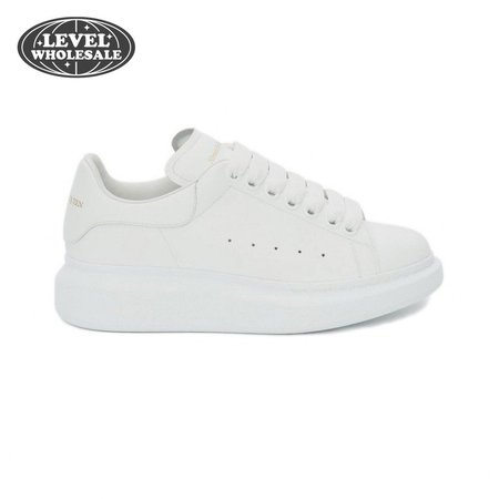 Alexander McQueen Oversized White Size 34-47