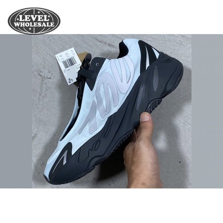 ADIDAS YEEZY BOOST 700 MNVN 36-48