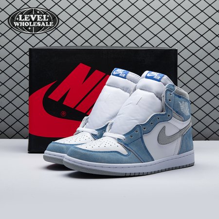 Jordan 1 Retro High OG Hyper Royal 555088 402 Size 36-47.5